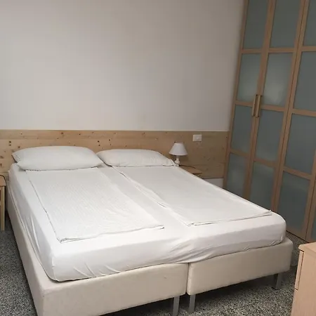 公寓 卡萨蓝博恩公寓 特伦托