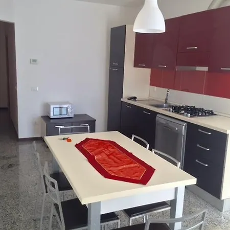 卡萨蓝博恩公寓 特伦托