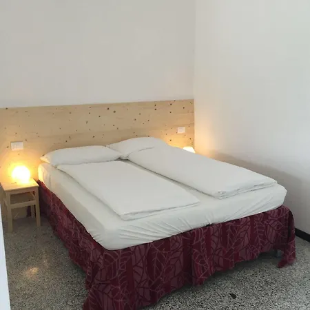 卡萨蓝博恩公寓 *