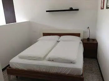 卡萨蓝博恩公寓 特伦托